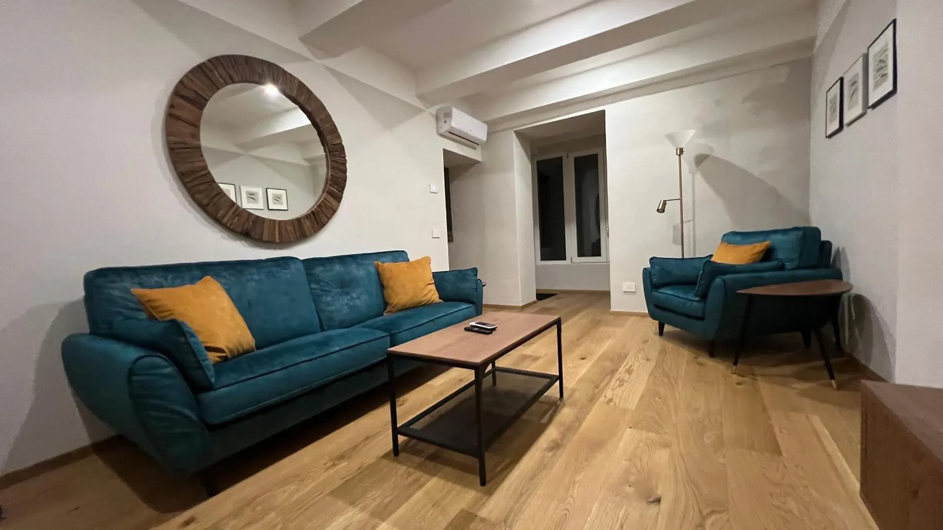 Courtyard 23 Apartment Lucca 0*,  Italy